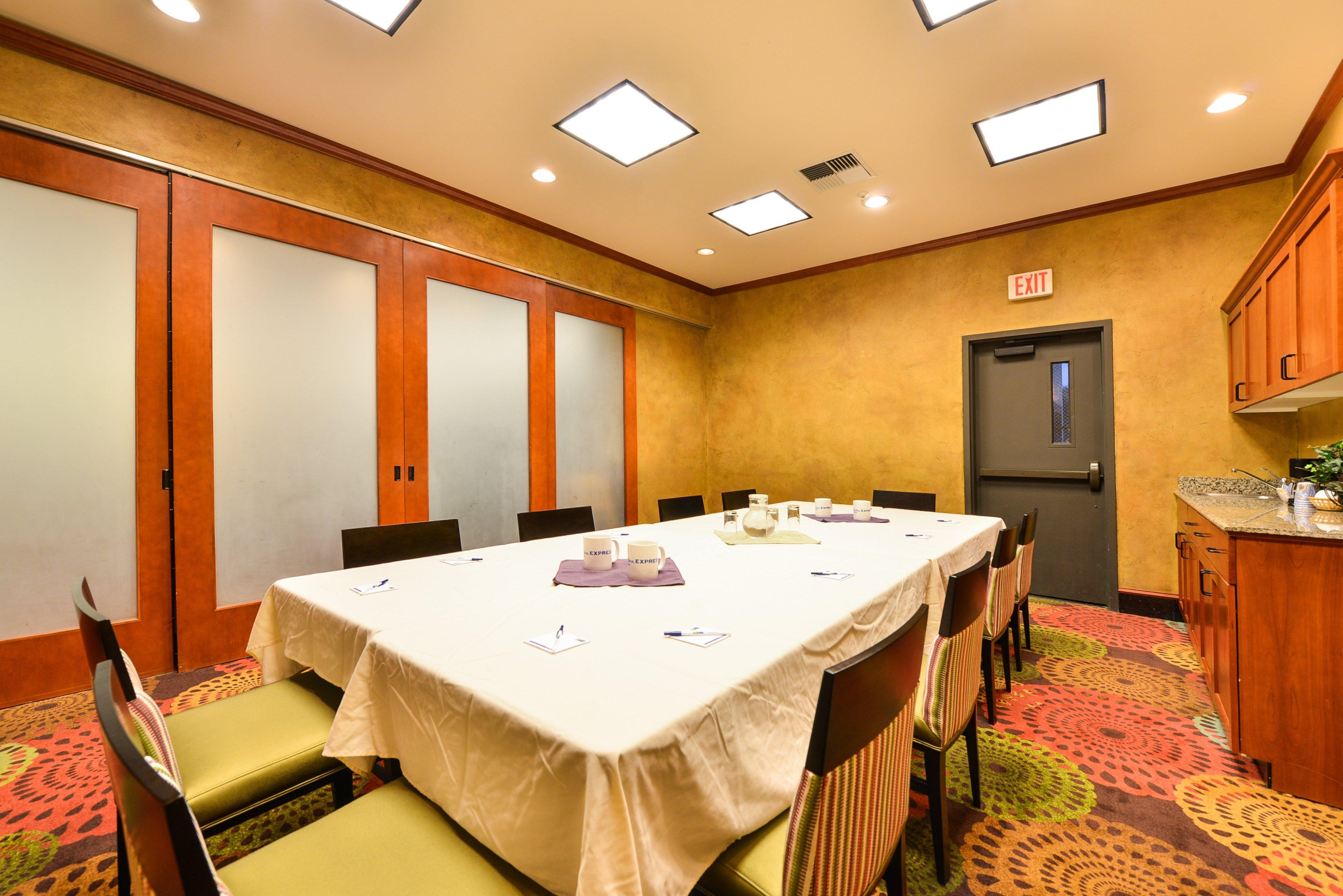 Holiday Inn Express Vancouver North By Ihg Zewnętrze zdjęcie