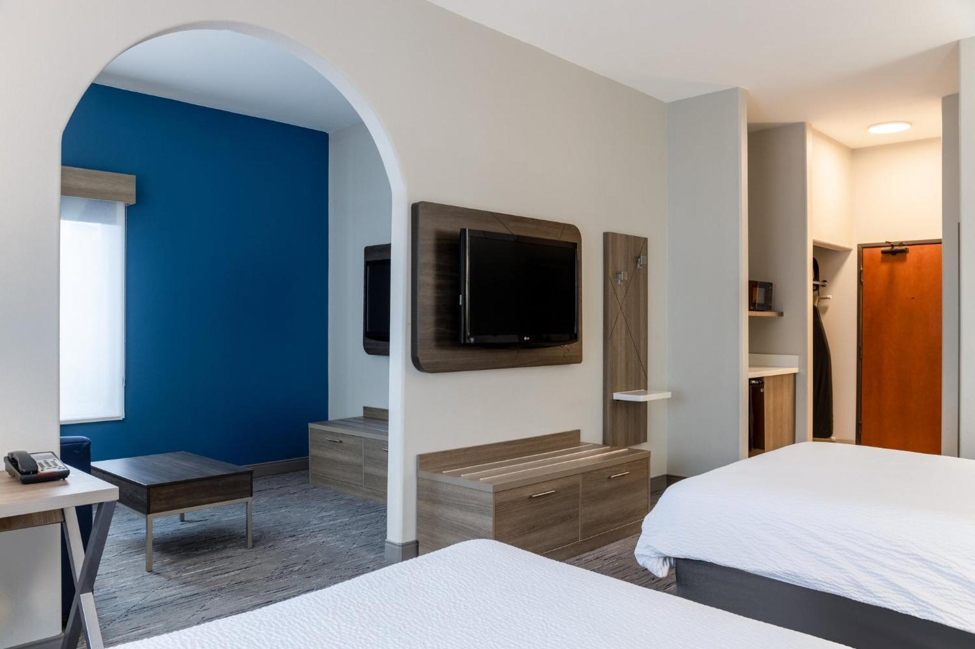 Holiday Inn Express Vancouver North By Ihg Zewnętrze zdjęcie